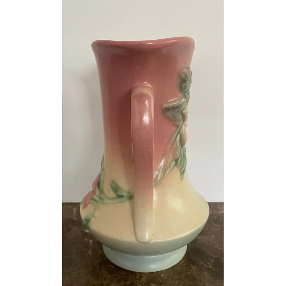 Hull Pottery hull art